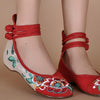 Retro Embroidery Walking Cloth Shoes